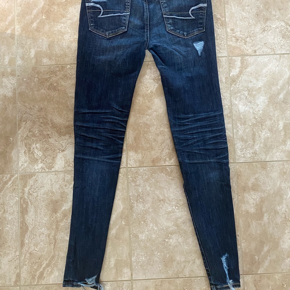 Women’s American Eagle High-Waisted Jeggings - Picture 6 of 8